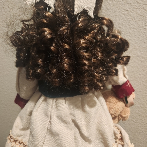 2007 Special Edition Vintage "Crystal" Porcelain Doll Collectible - Picture 10 of 13